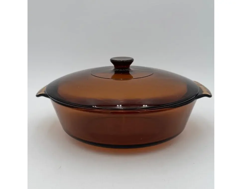 Vintage Round Covered Casserole, 438 Smooth Harvest Amber 2 Quart Anchor Hocking